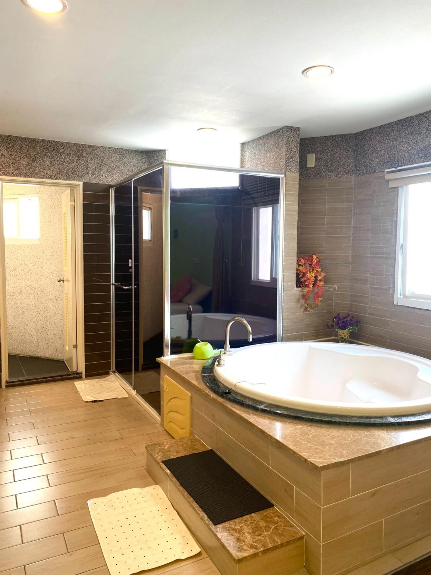 Kenting Waterfront Hotel Exterior photo