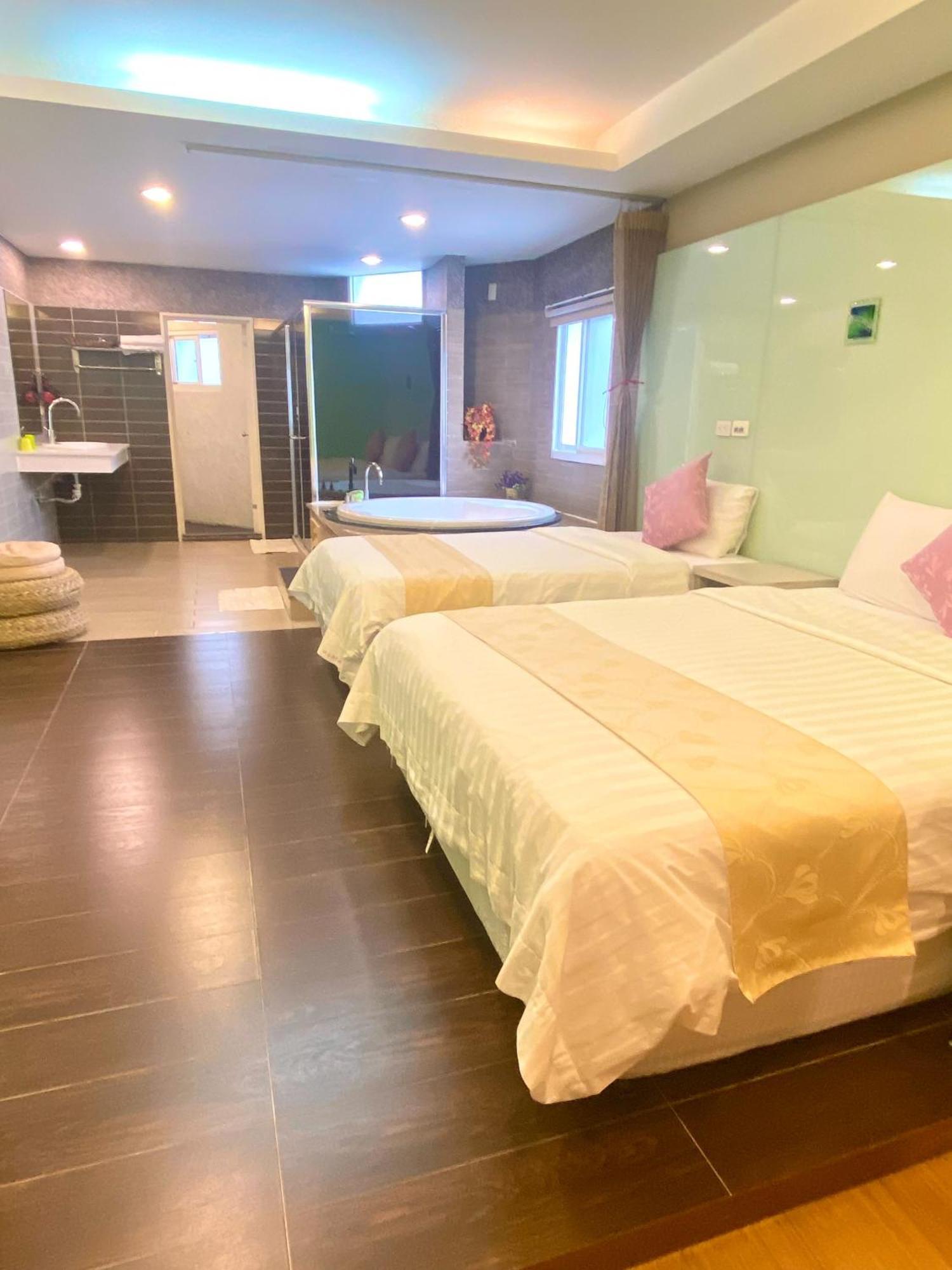 Kenting Waterfront Hotel Exterior photo